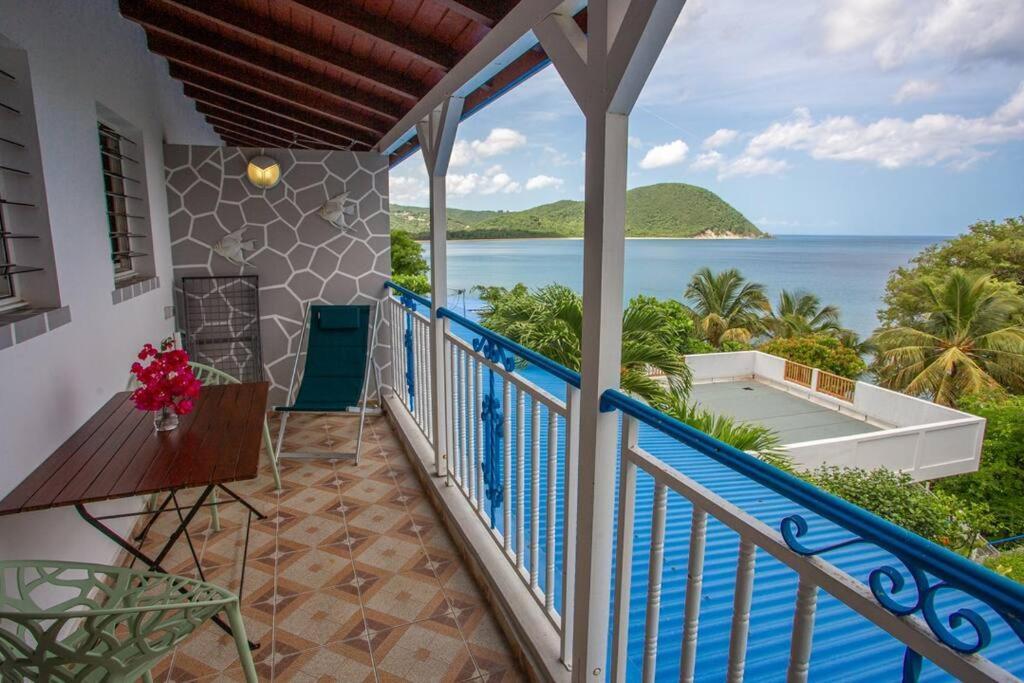 Vwe Moun Bay Apartamento Deshaies Exterior foto
