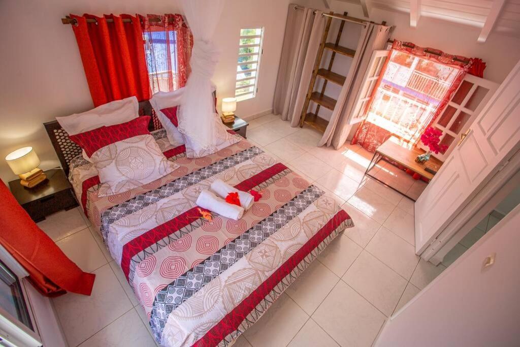 Vwe Moun Bay Apartamento Deshaies Exterior foto