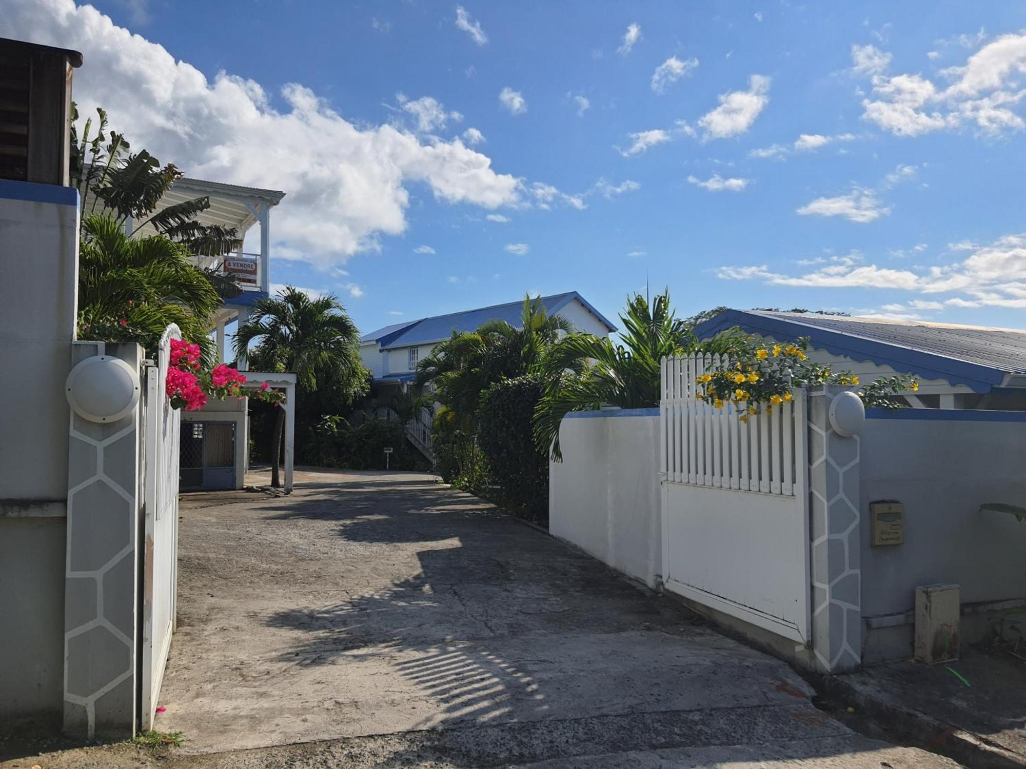 Vwe Moun Bay Apartamento Deshaies Exterior foto